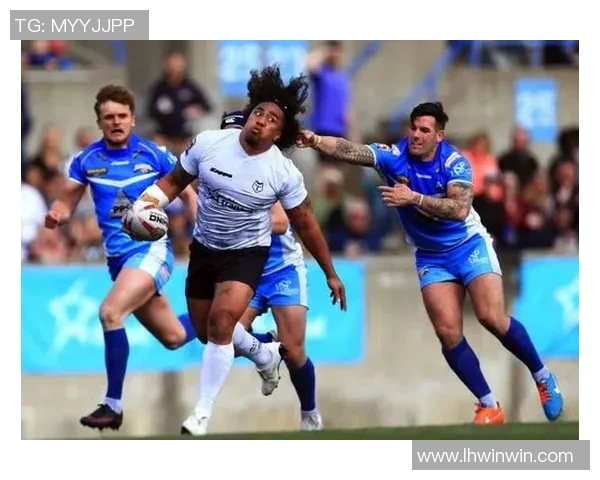 足球明星的发饰风格揭秘从短发到长发的多样选择与潮流趋势分析